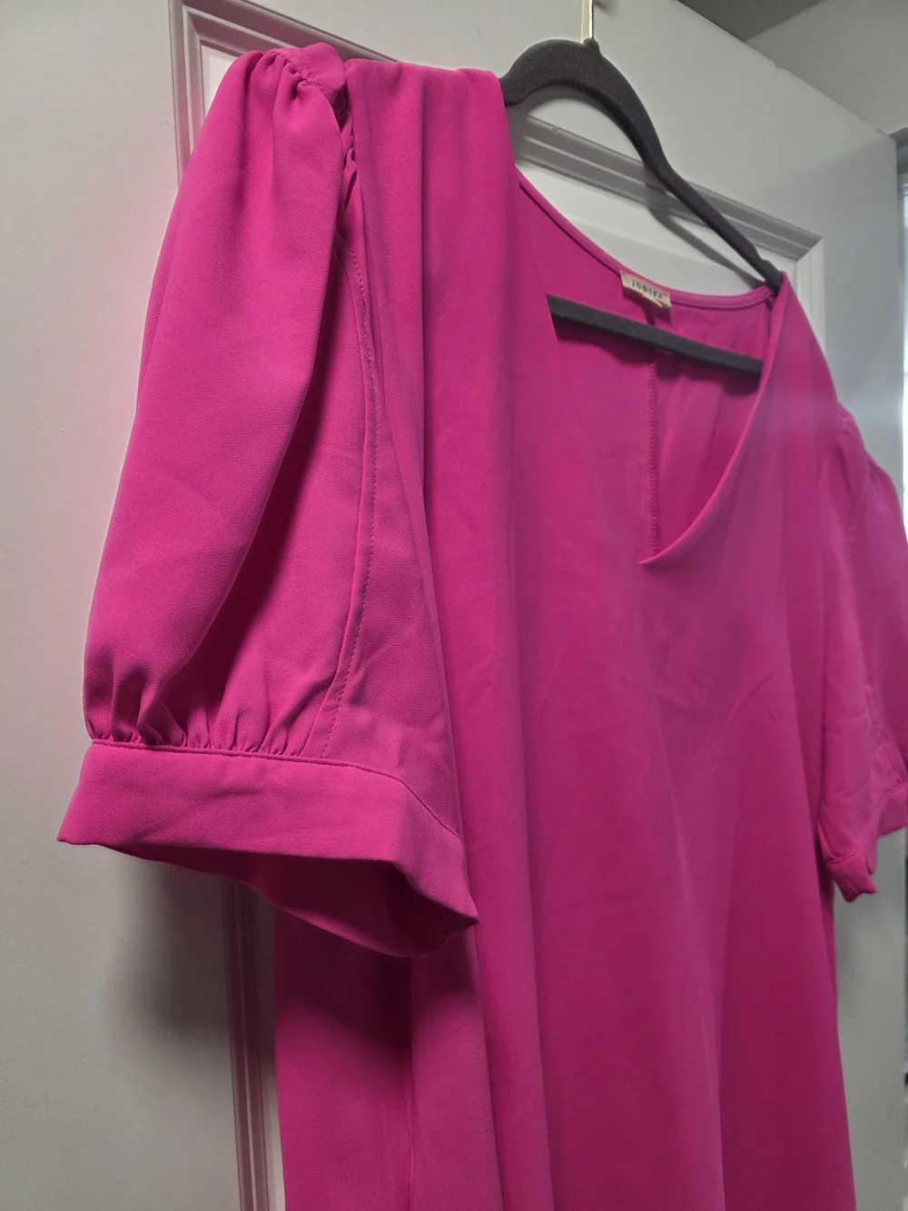 JODIFL Hot Pink Short Sleeve Shift Dress - Picture 2 of 3